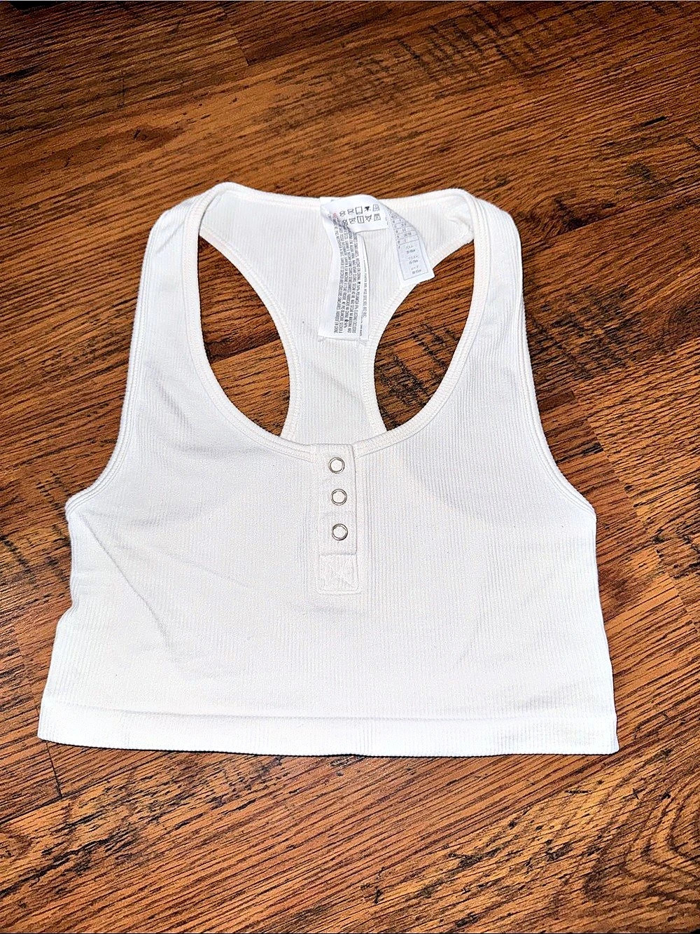 Forever 21 Ribbed Button-Front Crop Top White Size Small 22.1.M.1